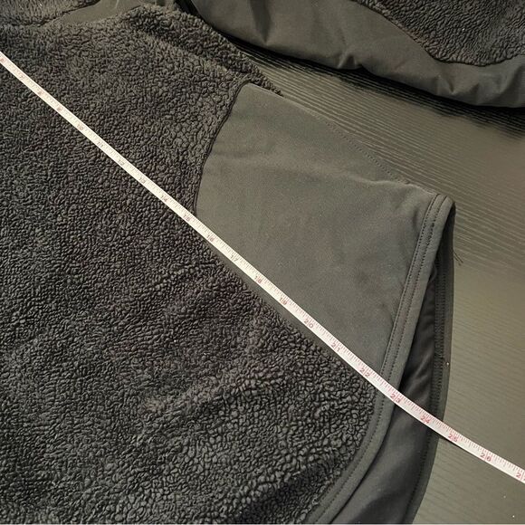 ✨ Nike Women’s Black Sherpa Fleece Mock Neck Sweatshirt Medium - Picture 13 of 13